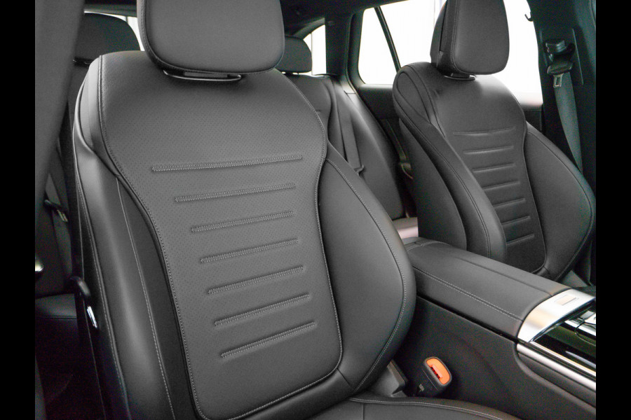 Mercedes-Benz C-Klasse C 300e AMG Line | Pano | Carplay | Digital Light | Leder