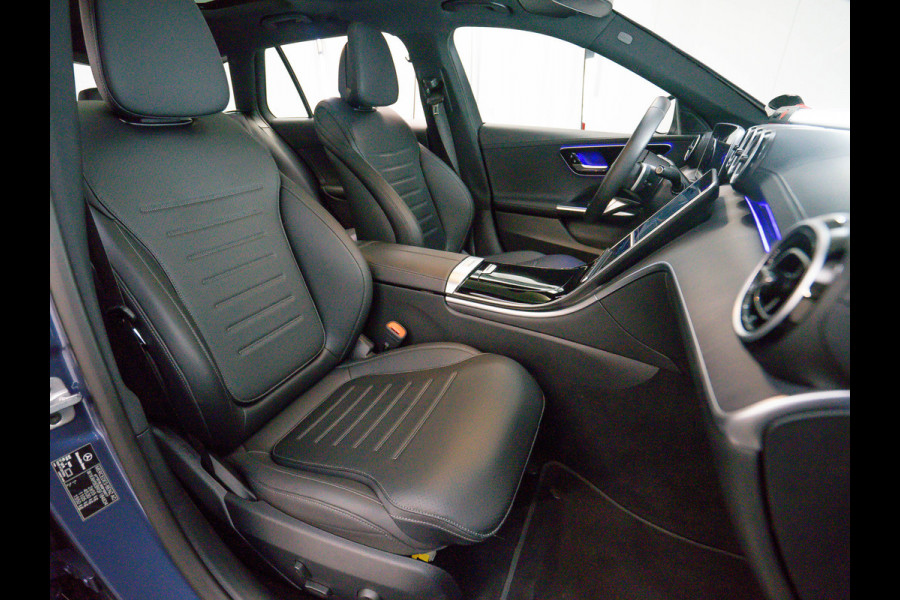 Mercedes-Benz C-Klasse C 300e AMG Line | Pano | Carplay | Digital Light | Leder