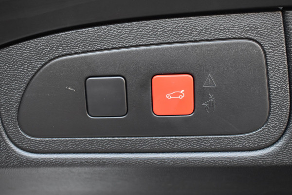 DS 7 Crossback 1.6 Turbo Plugin-Hybrid 225PK Aut. Performance Line + | Navi | 360 Camera | Stoelverwa. | Incl. Garantie