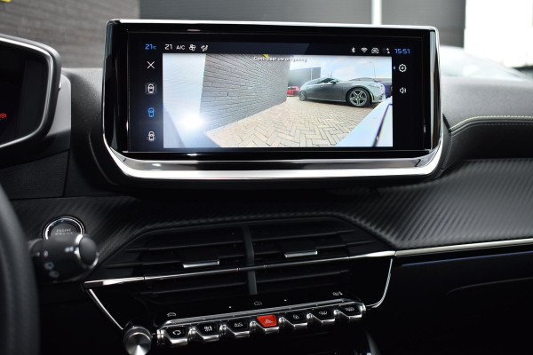 Peugeot 208 1.2 Hybrid 145 e-DCS6 GT | Navi | Camera 360 | LED | Incl. garantie
