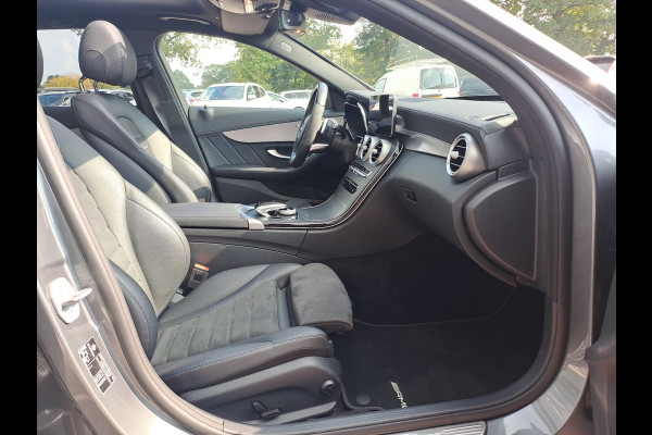 Mercedes-Benz C-Klasse Estate 300 e Business Plus Solution AMG Limited | Pano | Trekhaak | Multibeam | 360° camera | Leder/alcantara | Stoelverwarming | Elek. achterklep | Vol |