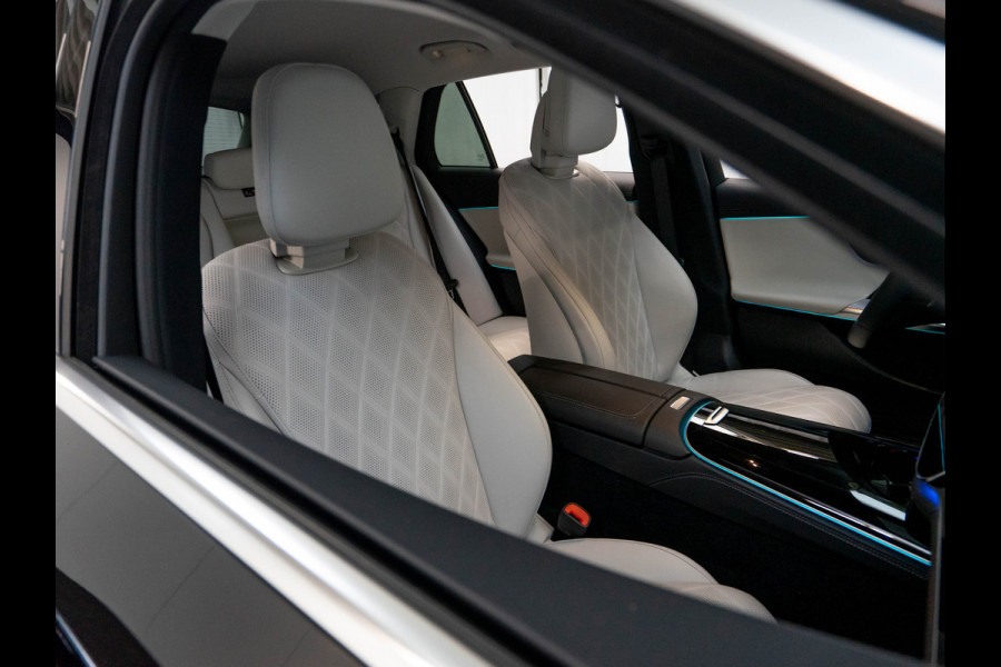 Mercedes-Benz E-Klasse Estate E 300 e Exclusive Line | Nappa leder | Burmester | Memory | Trekhaak Mercedes-Benz E-Klasse Estate E 300 e Exclusive Line | Nappa leder | Burmester | Memory | Trekhaak