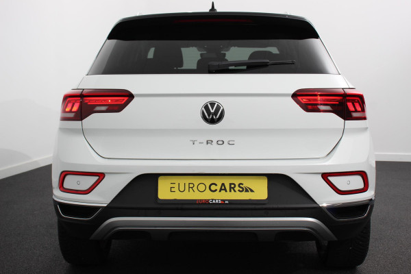 Volkswagen T-Roc 1.5 TSI DSG Style Demo Navigatie Apple Carplay / Android Auto Climate Control Led Digitale Cockpit Adaptive Cruise Control Trekhaak Volkswagen T-Roc 1.5 TSI DSG Style Demo Navigatie Apple Carplay / Android Auto Climate Control Led Digitale Cockpit Adaptive Cruise Control Trekhaak