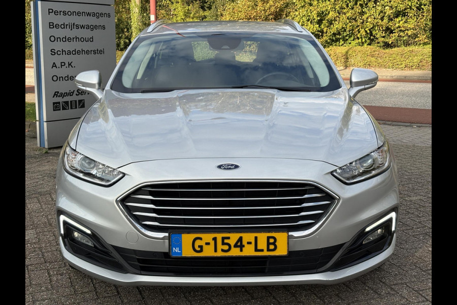 Ford Mondeo Wagon 2.0 IVCT HEV Titanium 187pk Automaat | Lichtmetaal | Navigatie | Apple Carplay / Android auto | Climate control Ford Mondeo Wagon 2.0 IVCT HEV Titanium 187pk Automaat | Lichtmetaal | Navigatie | Apple Carplay / Android auto | Climate control