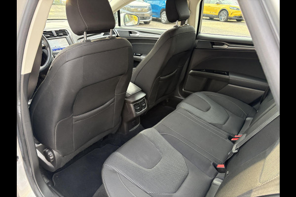 Ford Mondeo Wagon 2.0 IVCT HEV Titanium 187pk Automaat | Lichtmetaal | Navigatie | Apple Carplay / Android auto | Climate control Ford Mondeo Wagon 2.0 IVCT HEV Titanium 187pk Automaat | Lichtmetaal | Navigatie | Apple Carplay / Android auto | Climate control