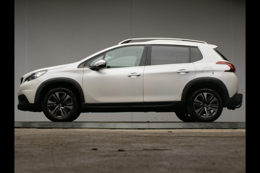 Peugeot 2008 1.2 PureTech Active Sport (APPLE CARPLAY,NAVI,CRUISE,CAMERA,LED,SPORTSTOELEN,GETINT,LM VELGEN,TREKHAAK,NETTE STAAT)