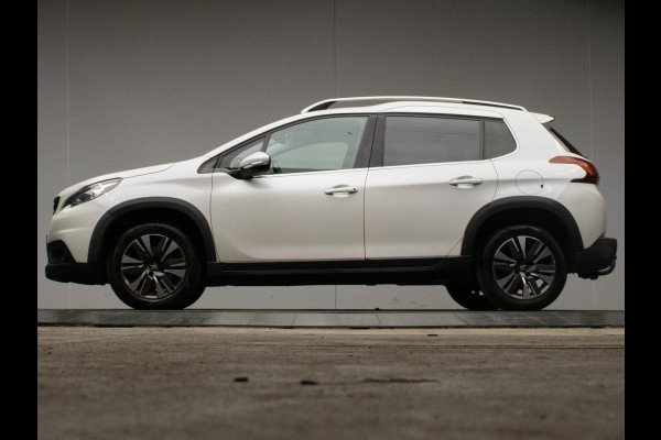 Peugeot 2008 1.2 PureTech Active Sport (APPLE CARPLAY,NAVI,CRUISE,CAMERA,LED,SPORTSTOELEN,GETINT,LM VELGEN,TREKHAAK,NETTE STAAT)