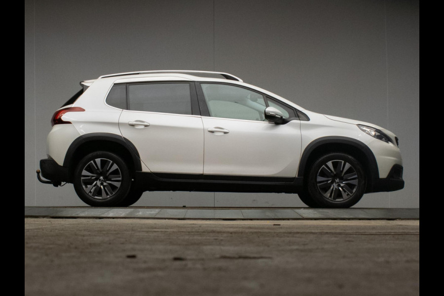 Peugeot 2008 1.2 PureTech Active Sport (APPLE CARPLAY,NAVI,CRUISE,CAMERA,LED,SPORTSTOELEN,GETINT,LM VELGEN,TREKHAAK,NETTE STAAT)