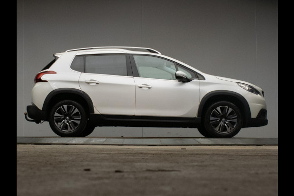 Peugeot 2008 1.2 PureTech Active Sport (APPLE CARPLAY,NAVI,CRUISE,CAMERA,LED,SPORTSTOELEN,GETINT,LM VELGEN,TREKHAAK,NETTE STAAT)