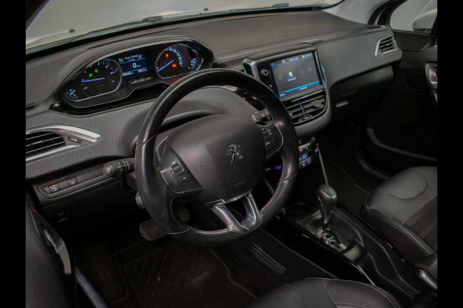 Peugeot 2008 1.2 PureTech Active Sport (APPLE CARPLAY,NAVI,CRUISE,CAMERA,LED,SPORTSTOELEN,GETINT,LM VELGEN,TREKHAAK,NETTE STAAT)
