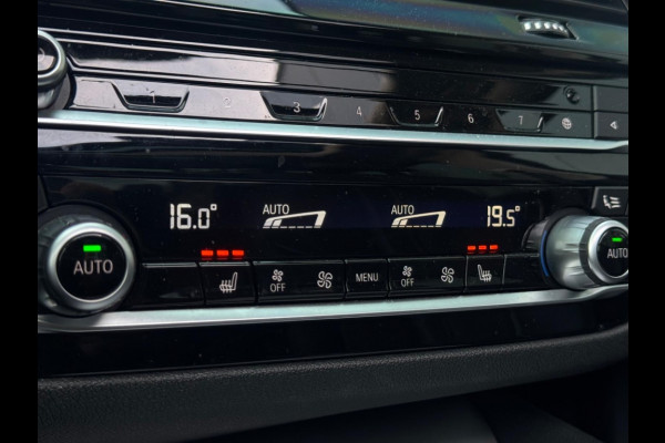 BMW 5 Serie 520i High Exe m2021 FULL SCHUIFDAK NAVI CAMERA SPORTVELGEN