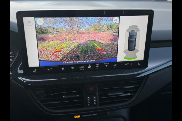 Ford FOCUS Wagon 1.0 EcoBoost Hybrid ST Line, trekhaak, achteruitrijcamera, vele opties, Nederlandse auto met nationale auto pas