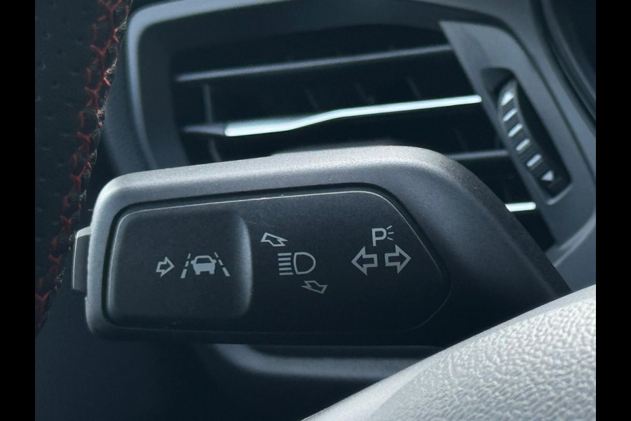 Ford FOCUS Wagon 1.0 EcoBoost Hybrid ST Line, trekhaak, achteruitrijcamera, vele opties, Nederlandse auto met nationale auto pas