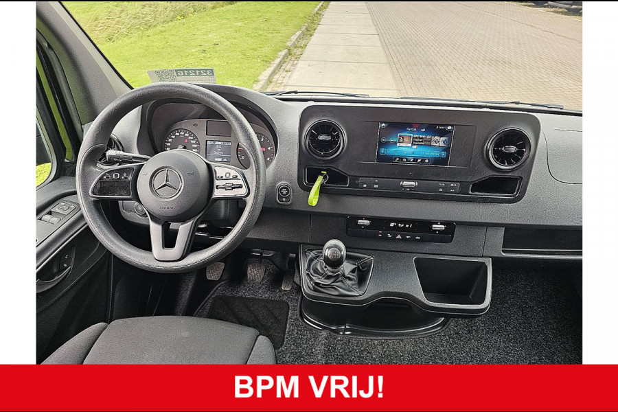 Mercedes-Benz Sprinter 317 L2H2 RWD 3.5t-Trekhaak Airco Navi Mbux 170 PK Euro6