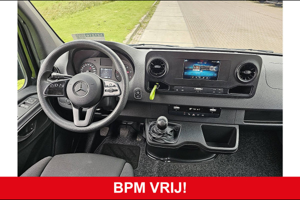 Mercedes-Benz Sprinter 317 L2H2 RWD 3.5t-Trekhaak Airco Navi Mbux 170 PK Euro6