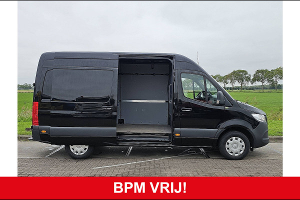 Mercedes-Benz Sprinter 317 L2H2 RWD 3.5t-Trekhaak Airco Navi Mbux 170 PK Euro6
