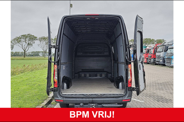 Mercedes-Benz Sprinter 317 L2H2 RWD 3.5t-Trekhaak Airco Navi Mbux 170 PK Euro6