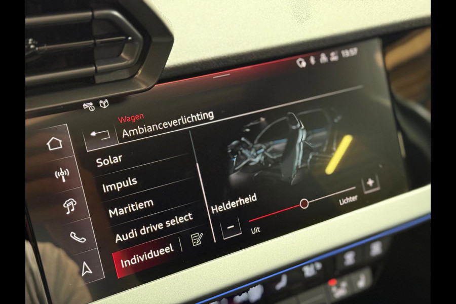 Audi RS3 Sportback 2.5 TFSI RS 3 quattro | Facelift | Pano | SONOS | Keyless | HUD | ACC | RS-Zetels