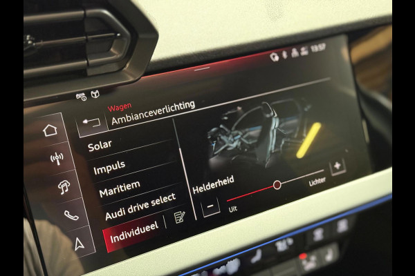 Audi RS3 Sportback 2.5 TFSI RS 3 quattro | Facelift | Pano | SONOS | Keyless | HUD | ACC | RS-Zetels