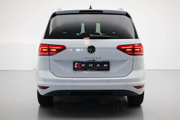 Volkswagen Touran 1.5 TSI Business 7p |Pano|Virtual|Keyless|Dodehoek|ACC|Camera| Volkswagen Touran 1.5 TSI Business 7p |Pano|Virtual|Keyless|Dodehoek|ACC|Camera|