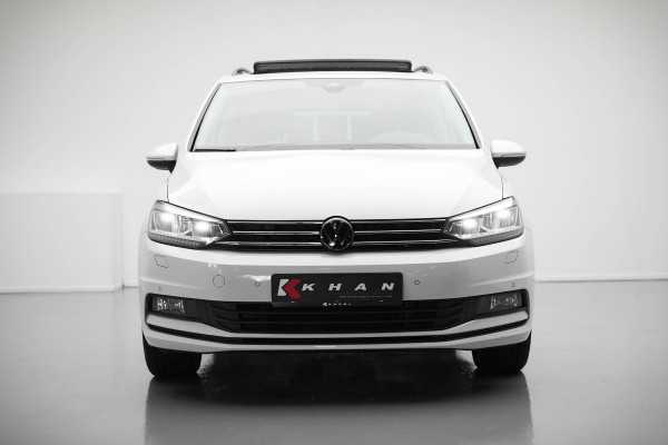 Volkswagen Touran 1.5 TSI Business 7p |Pano|Virtual|Keyless|Dodehoek|ACC|Camera| Volkswagen Touran 1.5 TSI Business 7p |Pano|Virtual|Keyless|Dodehoek|ACC|Camera|