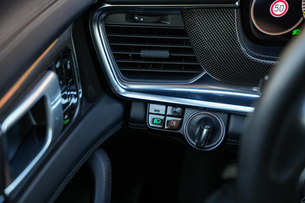 Porsche Panamera Sport Turismo 2.9 4 E-Hybrid Panoramadak SportDesign Burmester SportChrono