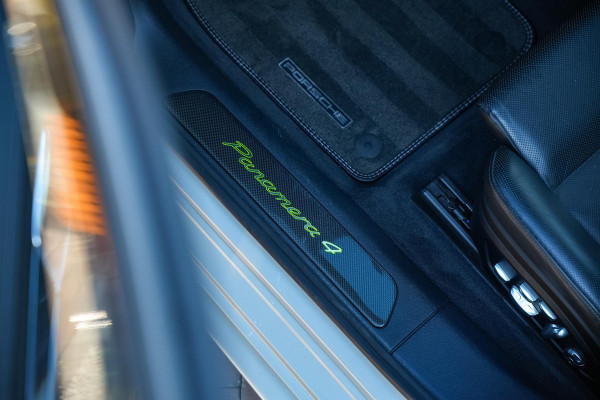 Porsche Panamera Sport Turismo 2.9 4 E-Hybrid Panoramadak SportDesign Burmester SportChrono