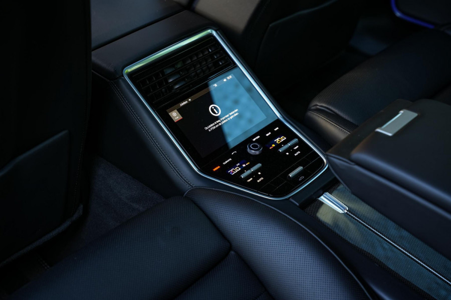 Porsche Panamera Sport Turismo 2.9 4 E-Hybrid Panoramadak SportDesign Burmester SportChrono