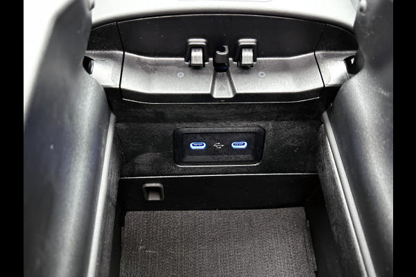 Mercedes-Benz E-Klasse Estate Mercedes-AMG 53 4MATIC+ Night Pakket 1+2 | Panorama Schuif-Kanteldak | 21 Inch AMG Velgen | Burmester® | Trekhaak | AMG Real Performance Sound. Inclusief 24 maanden MB Certified garantie voor Europa.