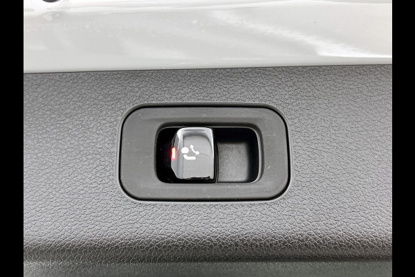 Mercedes-Benz E-Klasse Estate Mercedes-AMG 53 4MATIC+ Night Pakket 1+2 | Panorama Schuif-Kanteldak | 21 Inch AMG Velgen | Burmester® | Trekhaak | AMG Real Performance Sound. Inclusief 24 maanden MB Certified garantie voor Europa.