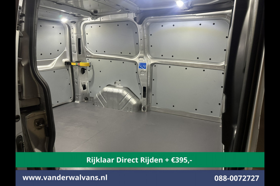 Ford Transit Custom 2.0 TDCI 130pk Automaat L1H1 Euro6 *Rijklaar Direct Rijden* Airco | LED | Apple Carplay | Cruisecontrol | Trekhaak Parkeersensoren, Stoelverwarming, Verwarmde voorruit, Dakdragers Ford Transit Custom 2.0 TDCI 130pk Automaat L1H1 Euro6 *Rijklaar Direct Rijden* Airco | LED | Apple Carplay | Cruisecontrol | Trekhaak Parkeersensoren, Stoelverwarming, Verwarmde voorruit, Dakdragers
