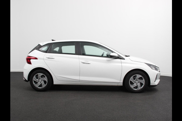 Hyundai i20 1.2 MPI Trend | Navigatie | Apple Carplay/Android Auto | Cruise Control | Parkeer sensoren | Digitale Cockpit | Stoelverwarming