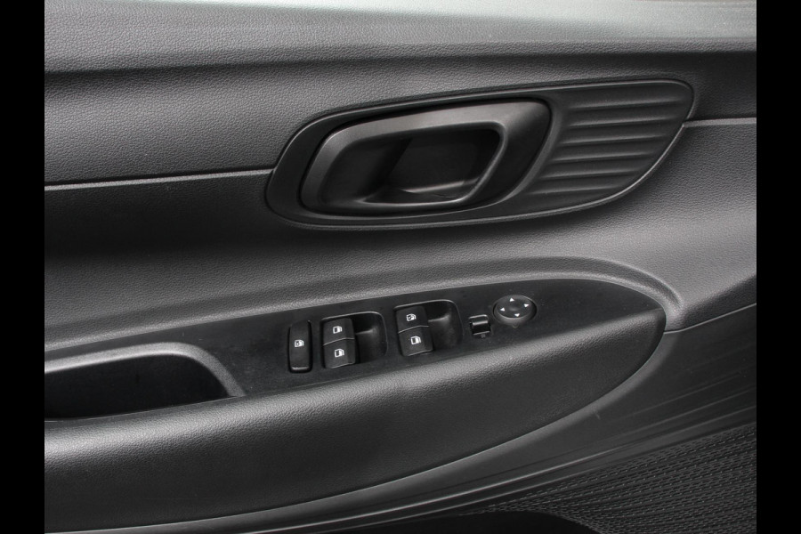 Hyundai i20 1.2 MPI Trend | Navigatie | Apple Carplay/Android Auto | Cruise Control | Parkeer sensoren | Digitale Cockpit | Stoelverwarming