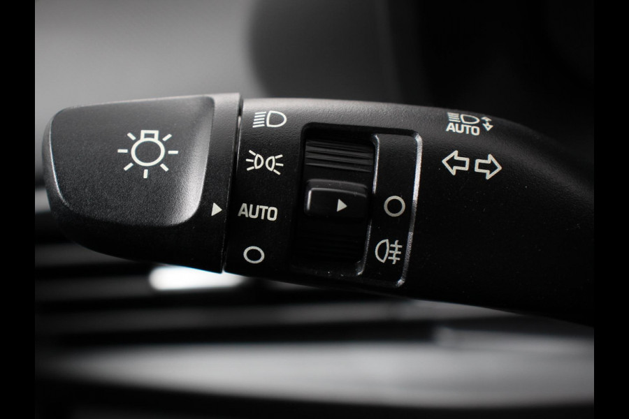 Hyundai i20 1.2 MPI Trend | Navigatie | Apple Carplay/Android Auto | Cruise Control | Parkeer sensoren | Digitale Cockpit | Stoelverwarming
