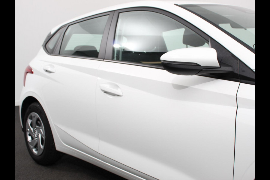 Hyundai i20 1.2 MPI Trend | Navigatie | Apple Carplay/Android Auto | Cruise Control | Parkeer sensoren | Digitale Cockpit | Stoelverwarming