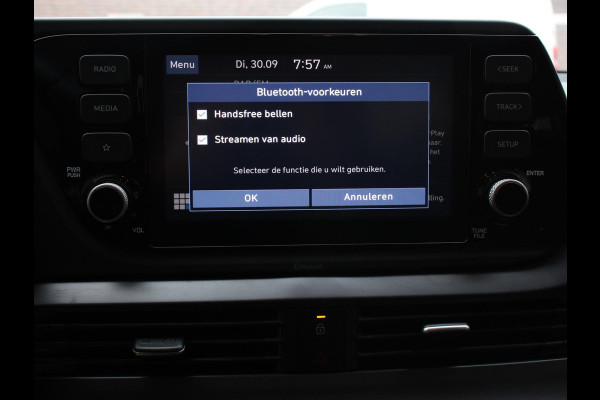 Hyundai i20 1.2 MPI Trend | Navigatie | Apple Carplay/Android Auto | Cruise Control | Parkeer sensoren | Digitale Cockpit | Stoelverwarming