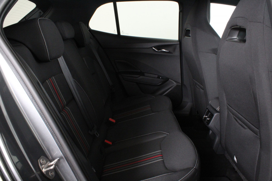 Škoda Fabia 1.0 TSI Monte Carlo (116pk) > Winterpakket Plus/Zwart dak/Camera...