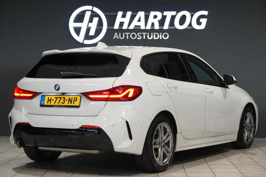 BMW 1-serie 118i M-Sport + KUIPSTOELEN / CAMERA / SFEERVERLICHTING