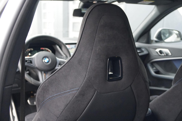 BMW 1-serie 118i M-Sport + KUIPSTOELEN / CAMERA / SFEERVERLICHTING