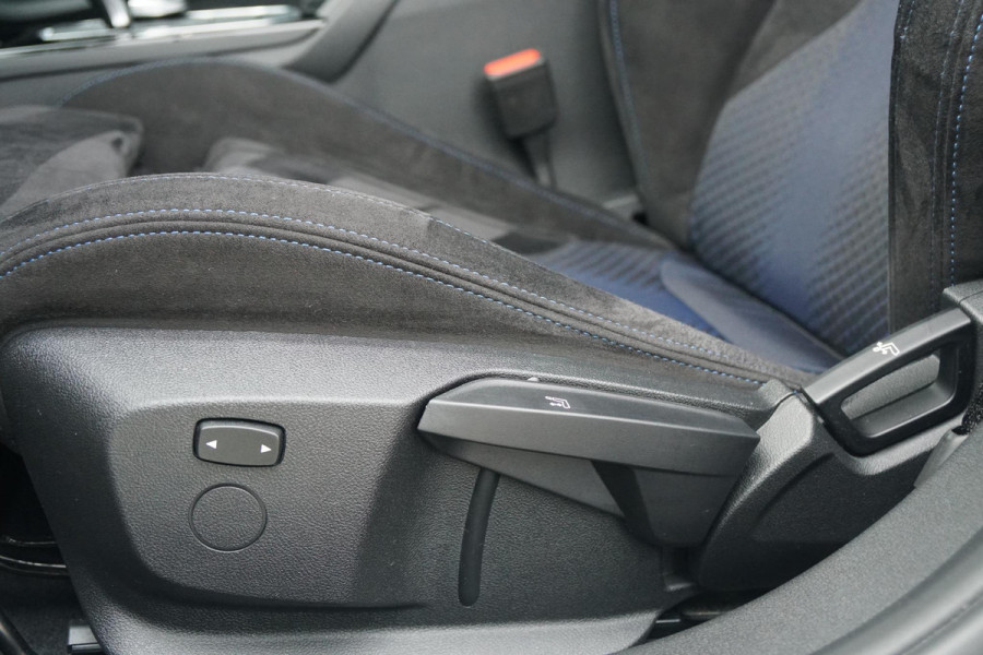 BMW 1-serie 118i M-Sport + KUIPSTOELEN / CAMERA / SFEERVERLICHTING