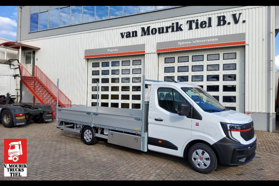 Renault Master E-TECH 87 KW FWD EL - INFRA OPEN LAADBAK 4.40 METER / TREKHAAK 2000 KG. - OPBOUW HARTOG-EST Renault Master E-TECH 87 KW FWD EL - INFRA OPEN LAADBAK 4.40 METER / TREKHAAK 2000 KG. - OPBOUW HARTOG-EST