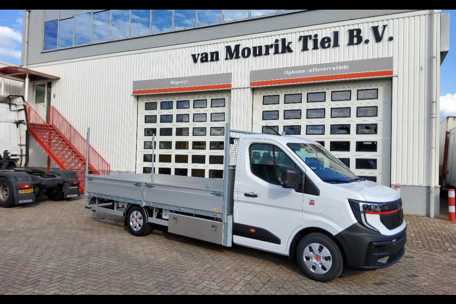 Renault Master E-TECH 87 KW FWD EL - INFRA OPEN LAADBAK 4.40 METER / TREKHAAK 2000 KG. - OPBOUW HARTOG-EST Renault Master E-TECH 87 KW FWD EL - INFRA OPEN LAADBAK 4.40 METER / TREKHAAK 2000 KG. - OPBOUW HARTOG-EST
