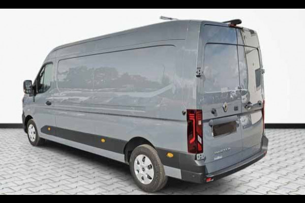 Renault Master T35 2.0 dCi 170PK L3H2 Extra Laadruimte inrichting Airco | Cruise | Camera | Navi |  Oprijschans | Flitsbalk