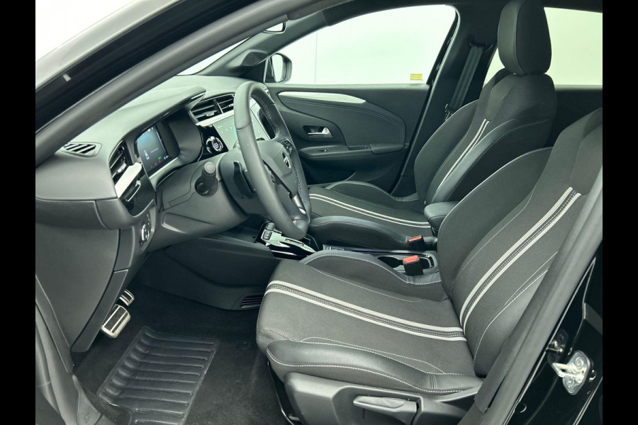 Opel Corsa 1.2 Turbo 136pk Hybrid Automaat GS | Navigatie | Apple Carplay/Android Auto | Digitale Cockpit | Camera | Parkeer sensoren | Airco | Lichtmetalen Velgen | Cruise Control