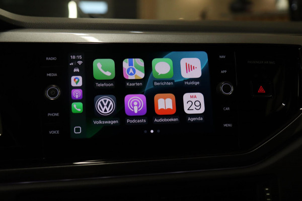 Volkswagen Polo 1.0 TSI Highline Business R / CARPLAY/CAMERA/NAVI/SFEER/VOL