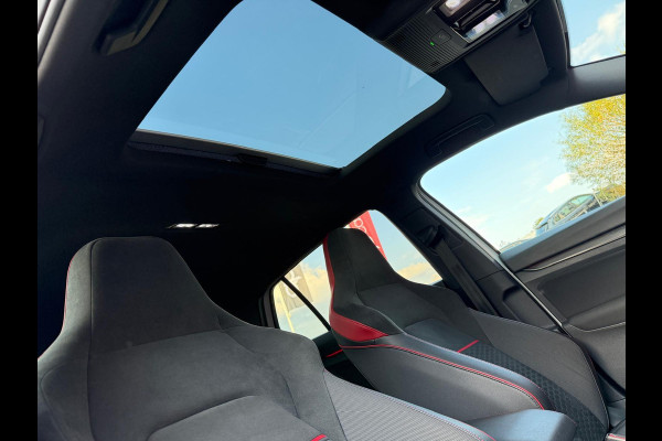 Volkswagen Golf 2.0 TSI GTI Clubsport Panorama