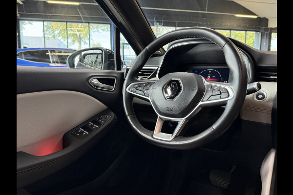 Renault Clio 1.6 E-Tech 140 Initiale Paris | Groot Navi | Leer | Bose | 360 | ACC | Blindspot | Volledig Dealer onderhouden!
