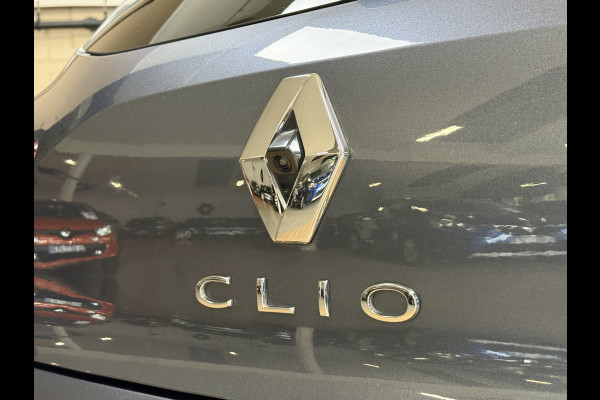 Renault Clio 1.6 E-Tech 140 Initiale Paris | Groot Navi | Leer | Bose | 360 | ACC | Blindspot | Volledig Dealer onderhouden!