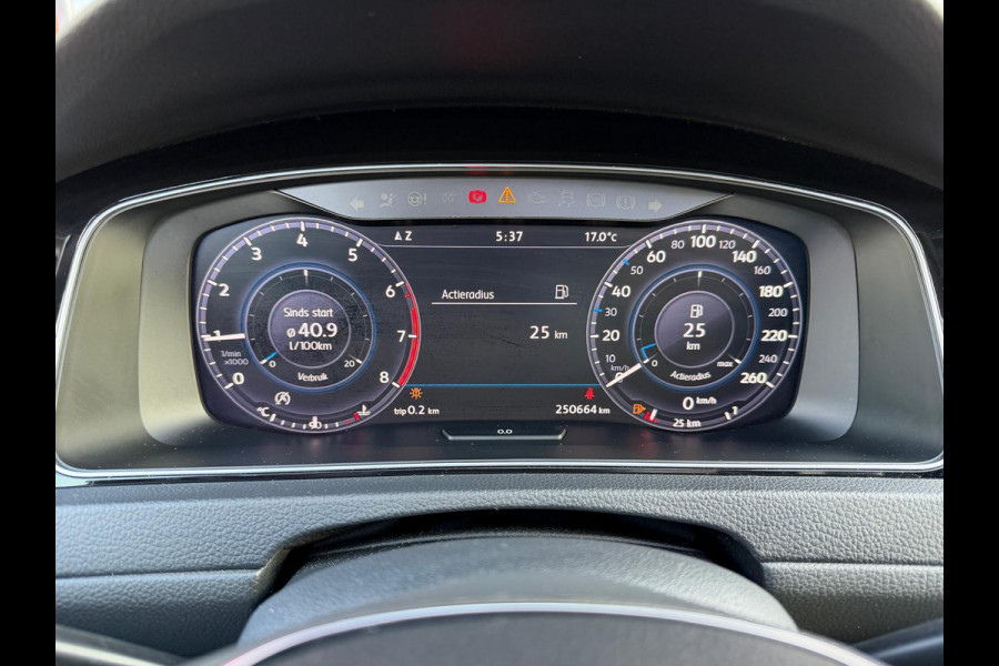 Volkswagen Golf 1.0 TSI Highline