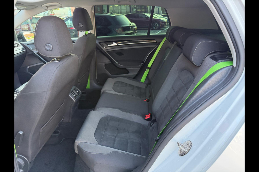 Volkswagen Golf 1.0 TSI Highline